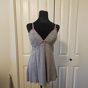 La SENZA Grey Chemise with Pink Accents Sz L
